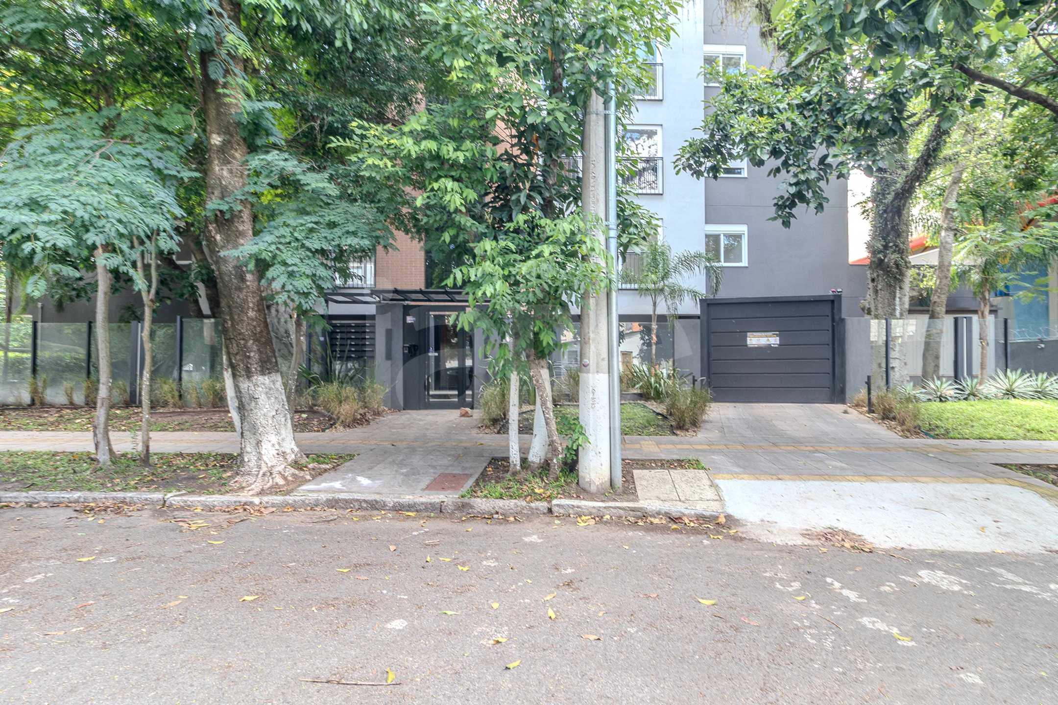 Barão de Teffé - Apartamento com 63,32 m², em Menino Deus — foto 1