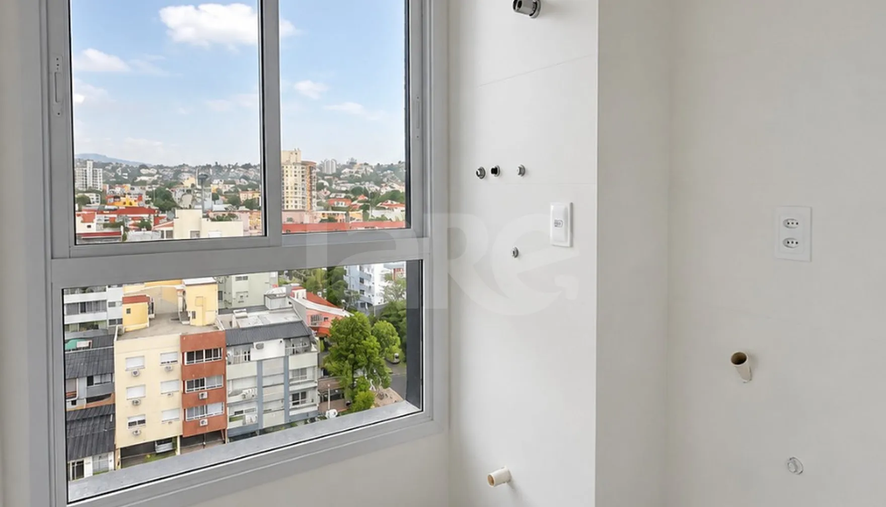C H 421 Apto POA16430 - Apartamento com 80 m², em Jardim Botânico — foto 22