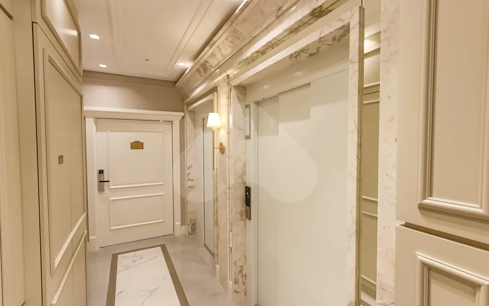 Edifício Paramount Apto 1601 - Apartamento com 269,5 m², em Meia Praia — foto 11