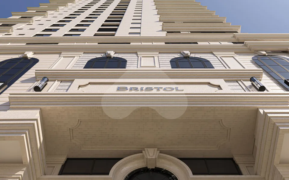 Bristol Residence - Apartamento com 230 m², em Meia Praia — foto 4