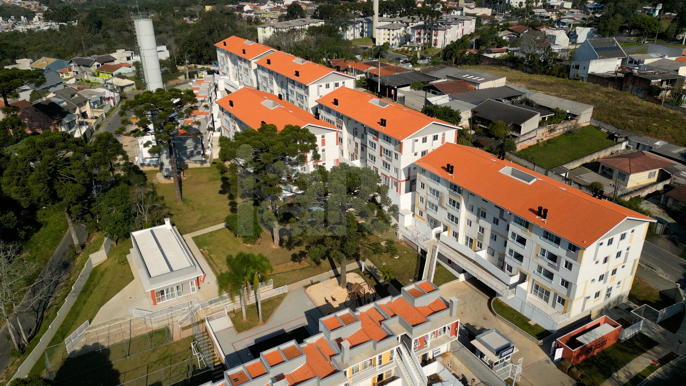 Condomínio Colinas do Norte - Apartamento com 48,06 m², em Santa Cândida — foto 22