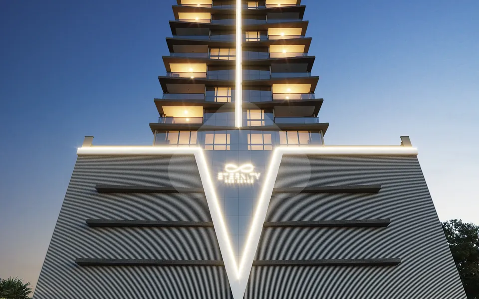 Eternity Residence - Apartamento com 140 m², em Meia Praia — foto 2