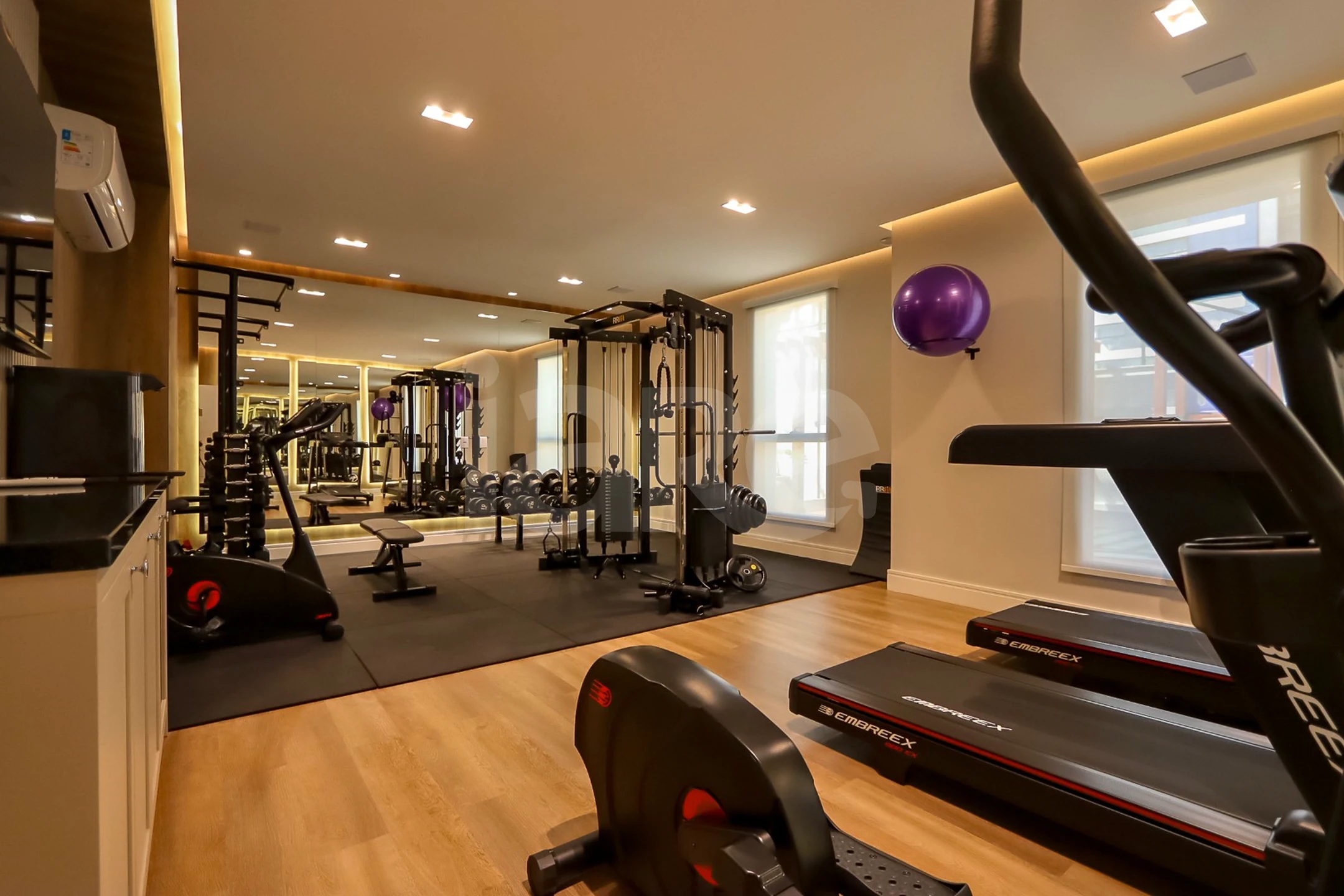 Edifício Paramount Apto 1601 - Apartamento com 269,5 m², em Meia Praia — foto 56