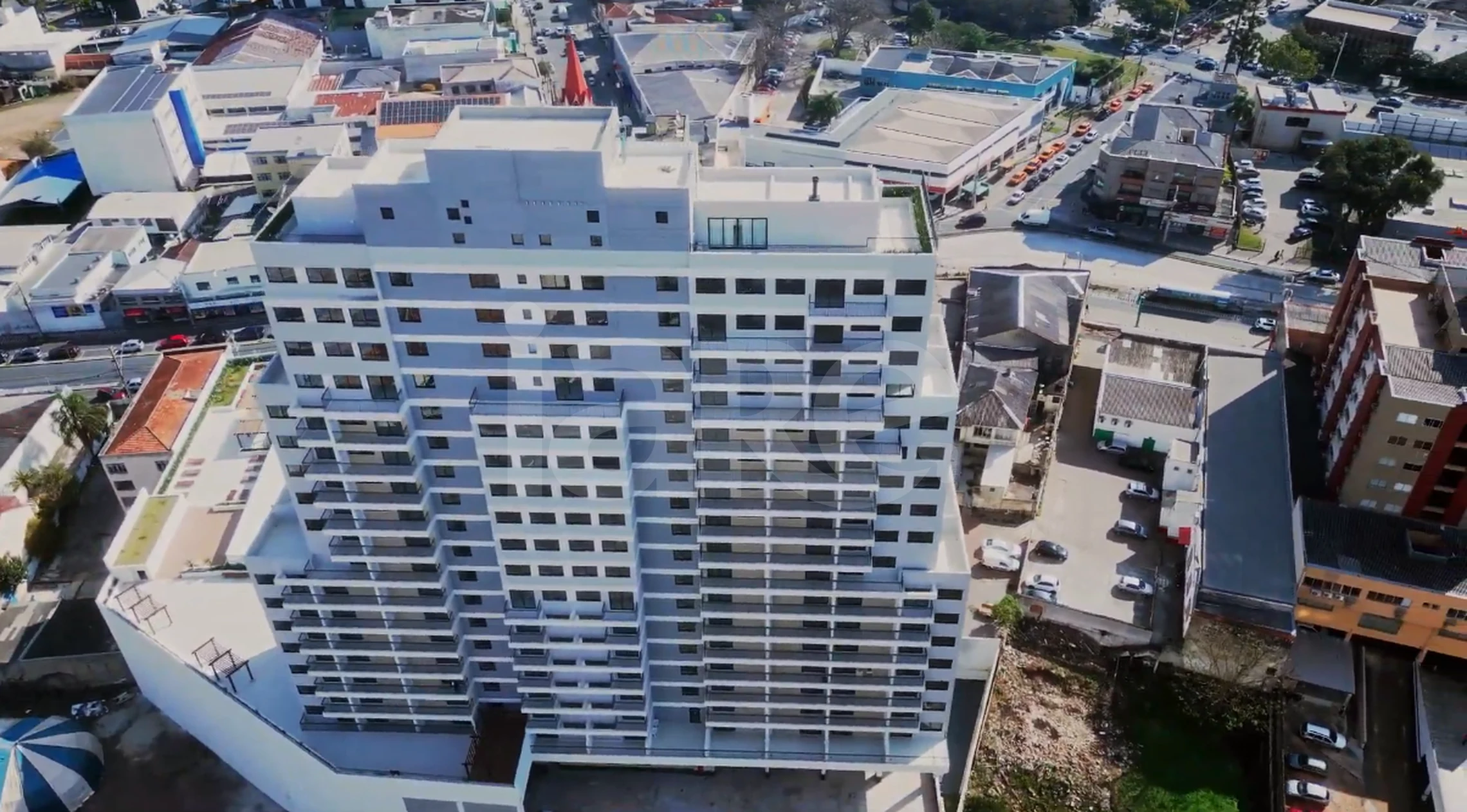 Plus Portão - Apartamento com 53,27 m², em Portão — foto 1