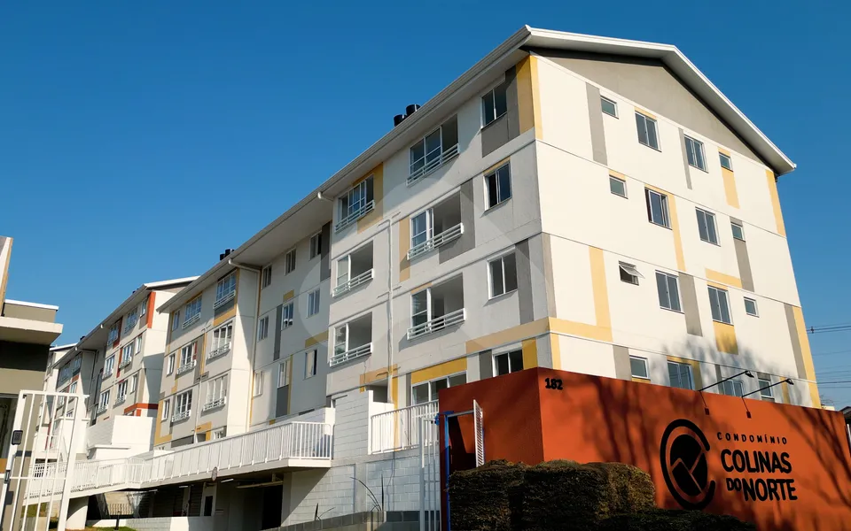 Condomínio Colinas do Norte - Apartamento com 48,06 m², em Santa Cândida — foto 3