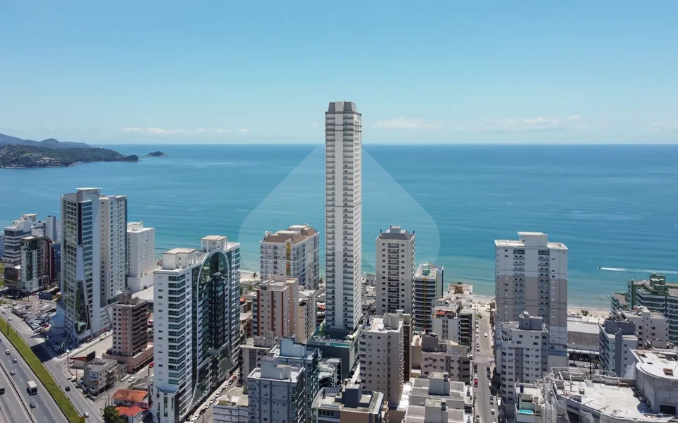 Villa Maiorca - Apartamento com 190 m², em Meia Praia — foto 13