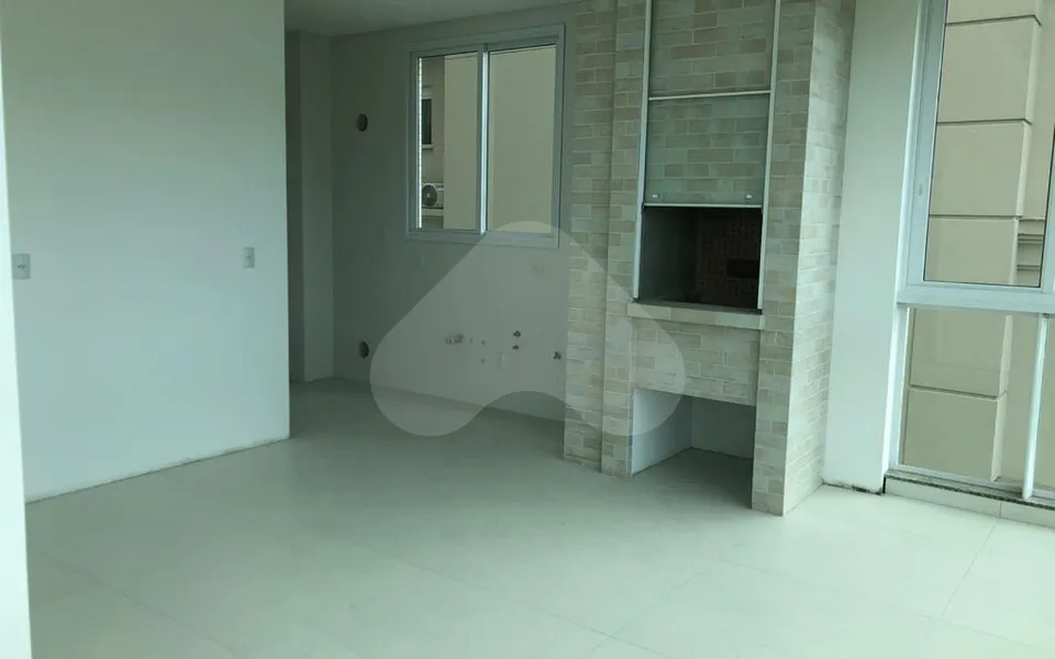 Residencial Helsinki - Apartamento com 193,38 m², em Meia Praia — foto 4