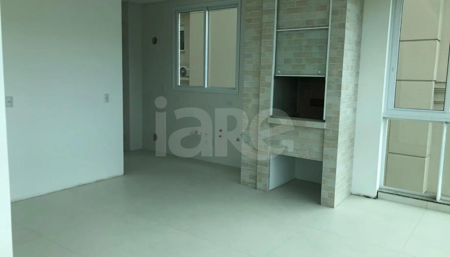 Residencial Helsinki - Apartamento com 193,38 m², em Meia Praia — foto 14