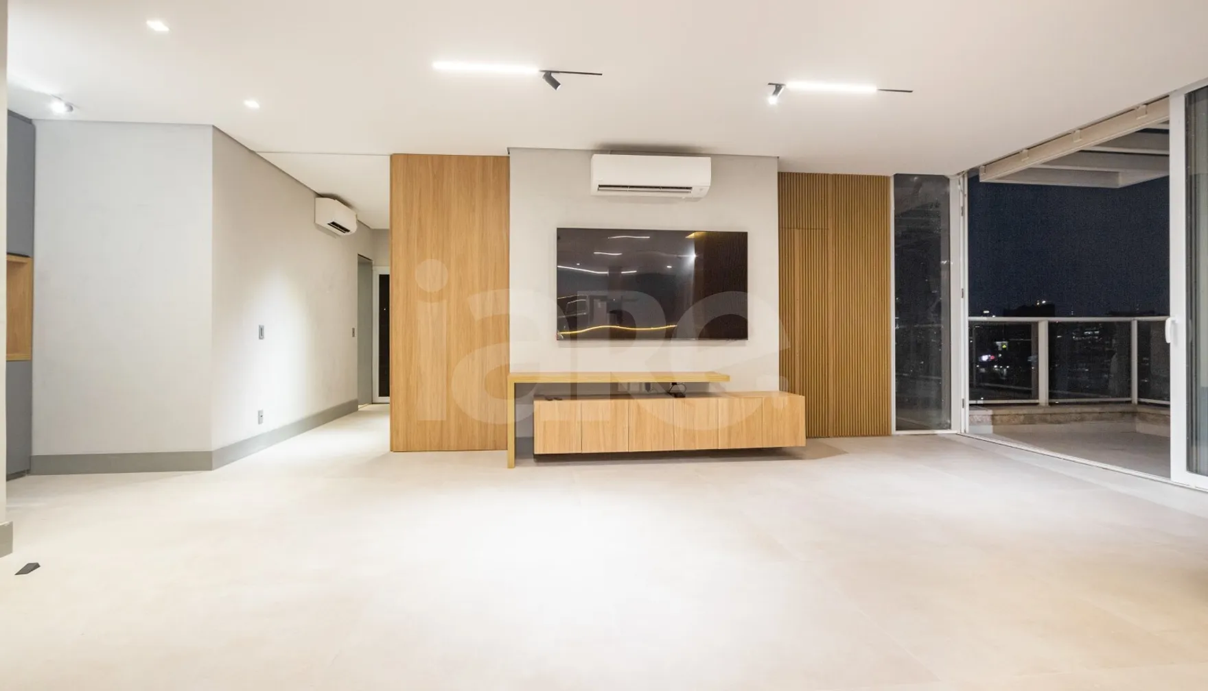Celebrity - Cobertura com 298 m², em Itaim Bibi — foto 2