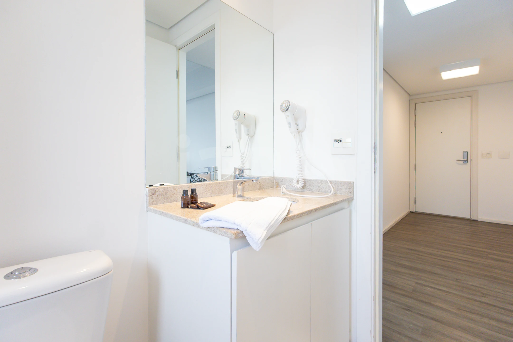 Setin Downtown Genebra - Apartamento com 49 m², em Centro — foto 9