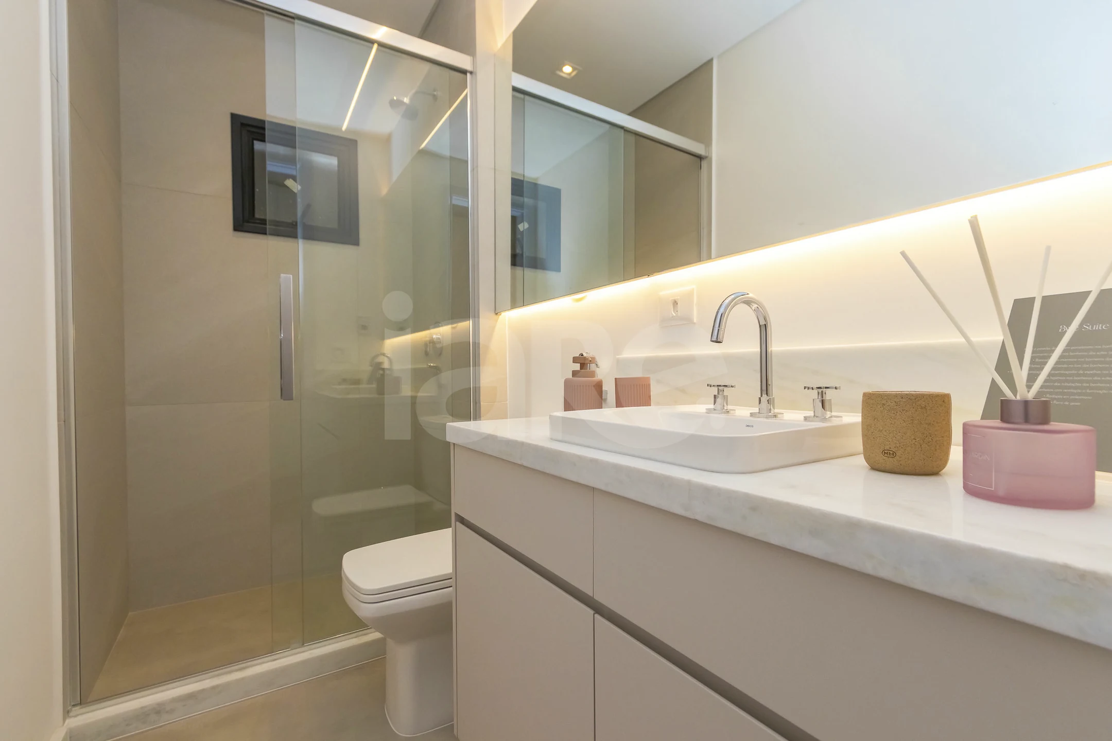 Varanda Barigui - Apartamento com 164,15 m², em Champagnat — foto 5