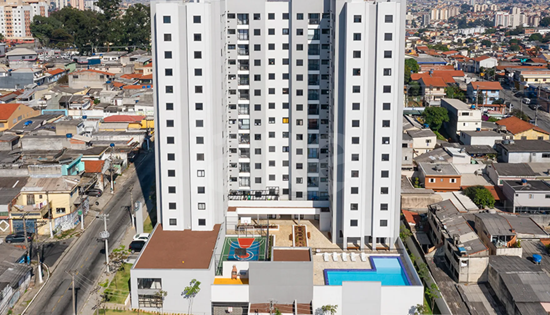 Damasio Club - Loja com 173 m², em Parada XV de Novembro — foto 1