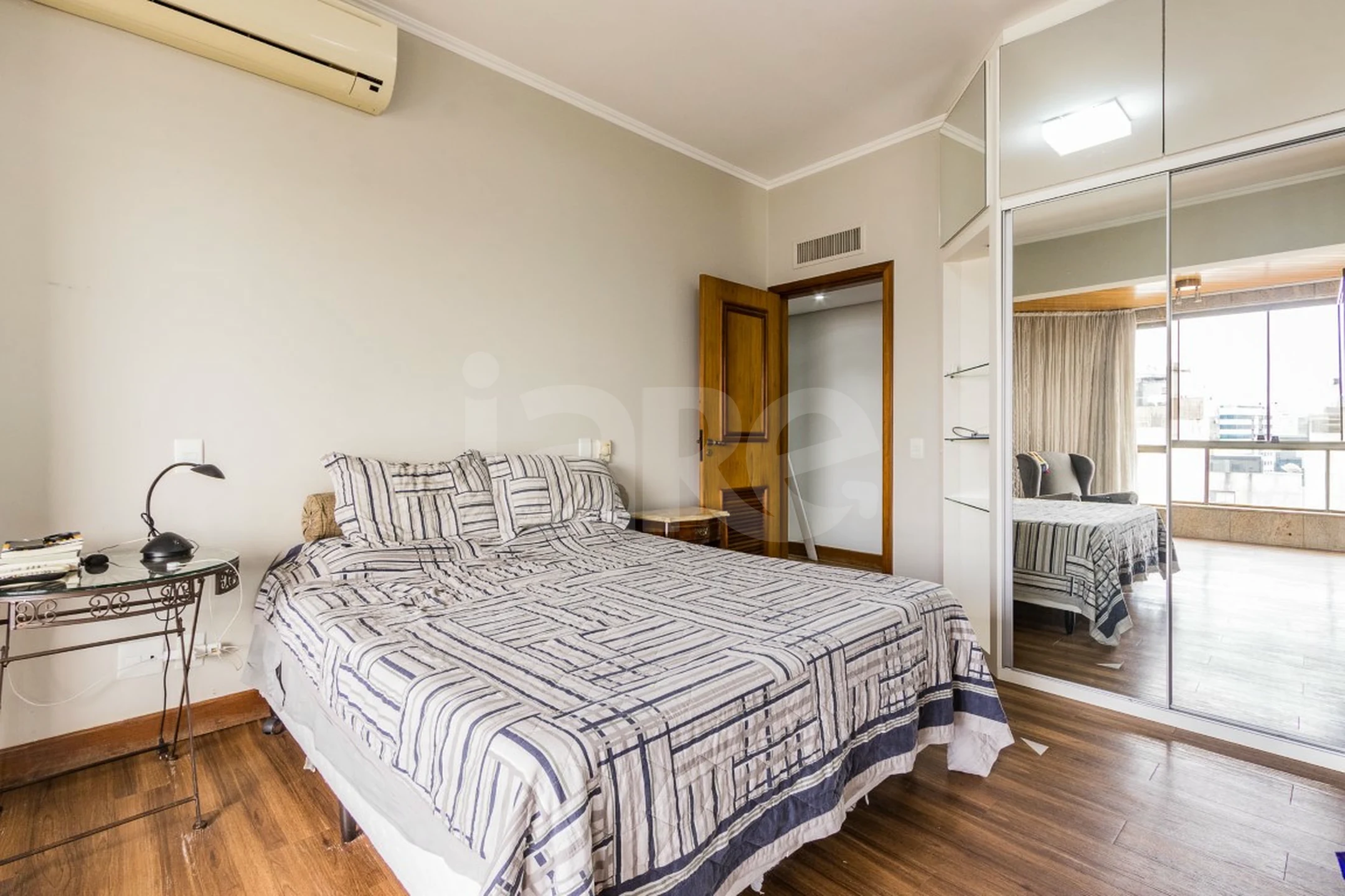 Edifício Solar da Figueira Apto 501 - Apartamento com 244 m², em Rio Branco — foto 24