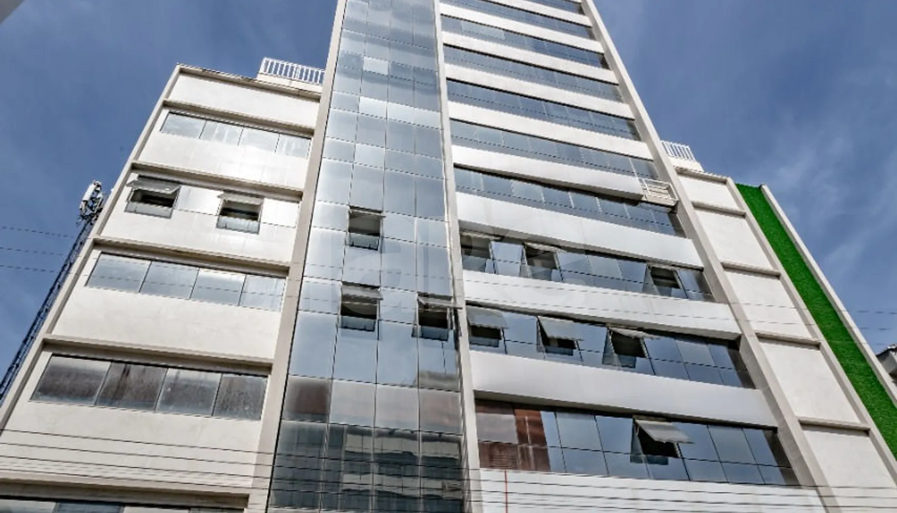 Galli Center Tower - Sala comercial com 132,9 m², em Pioneiros — foto 2