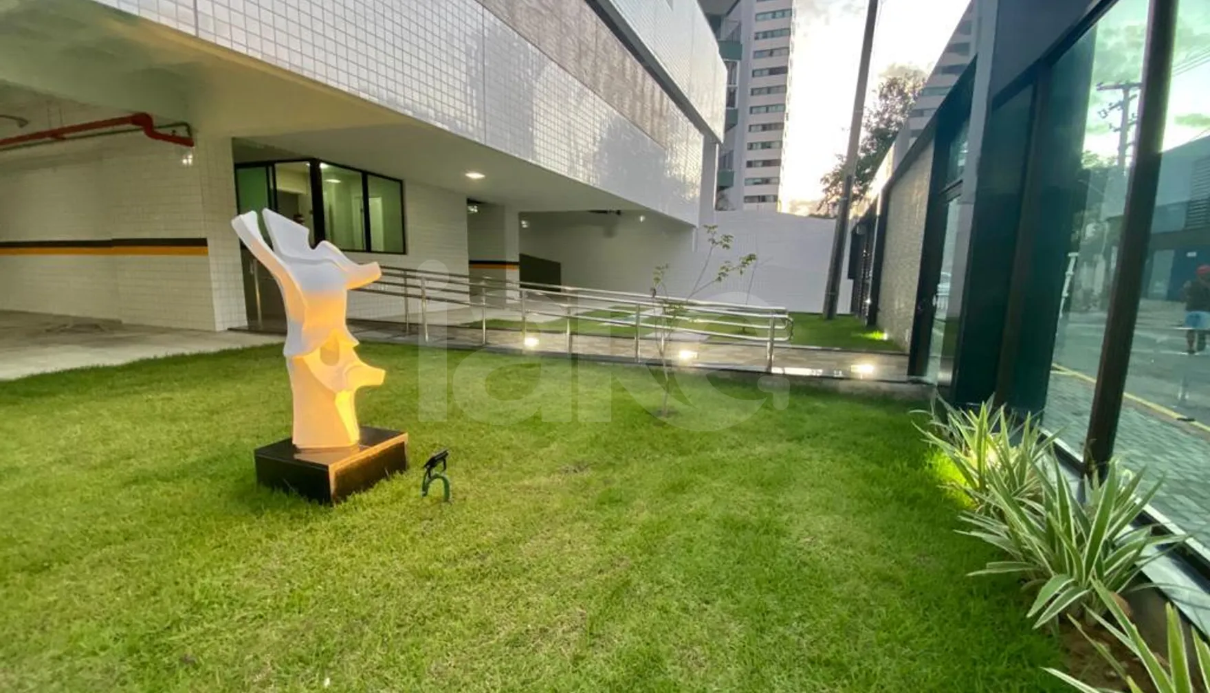 Casttelo de Edimburgo - Apartamento com 45,76 m², em Madalena — foto 3