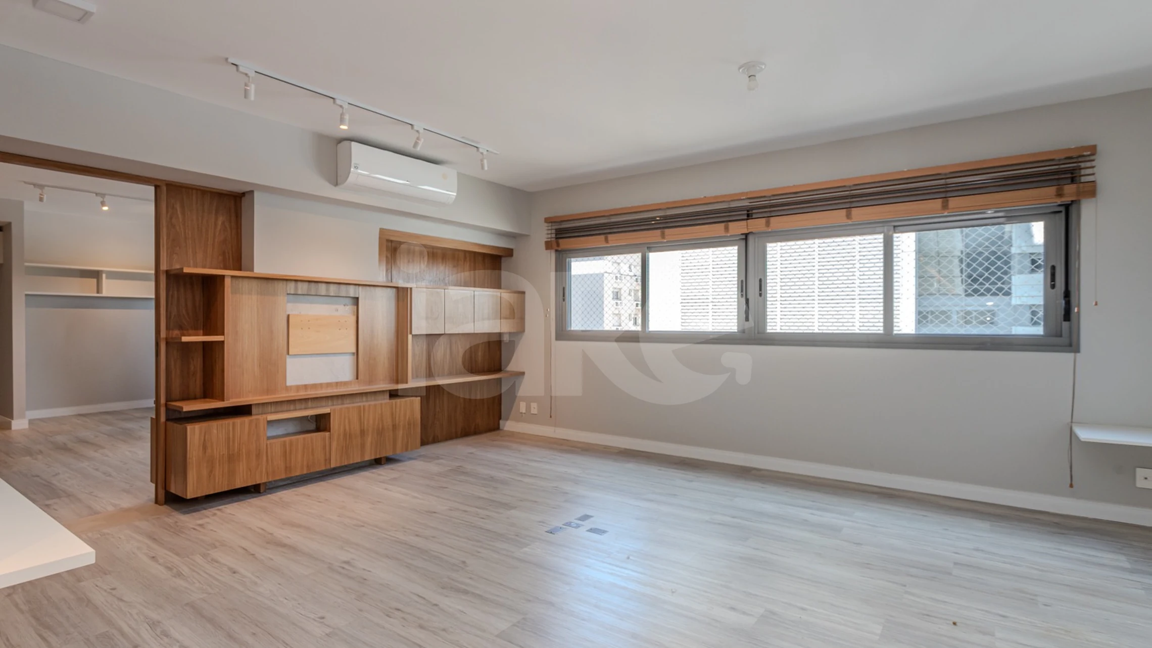 HOM Nilo Home Apto 16098 - Apartamento com 76,78 m², em Jardim Europa — foto 1