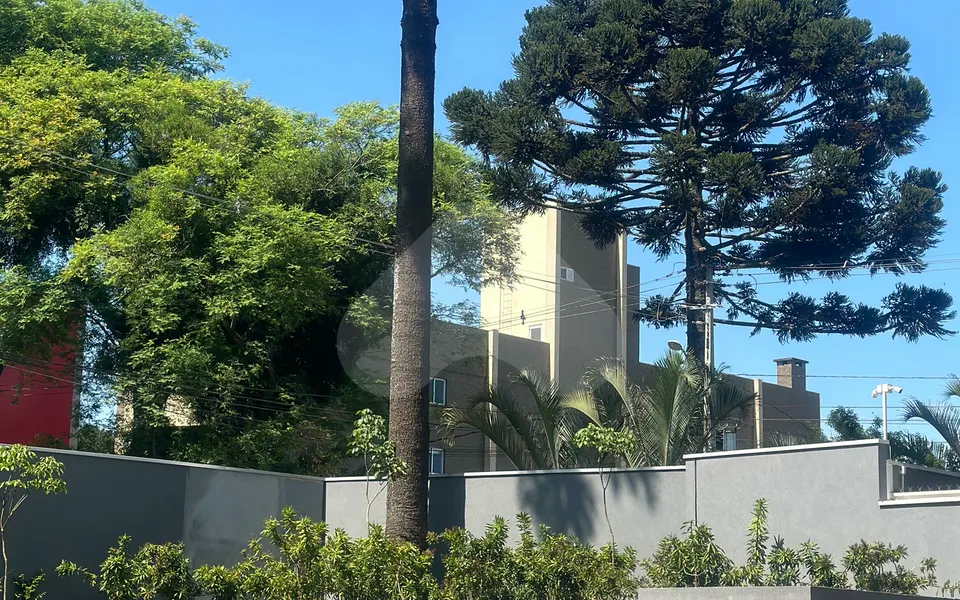 Chateau Latour - Apartamento com 96,36 m², em Seminário — foto 3
