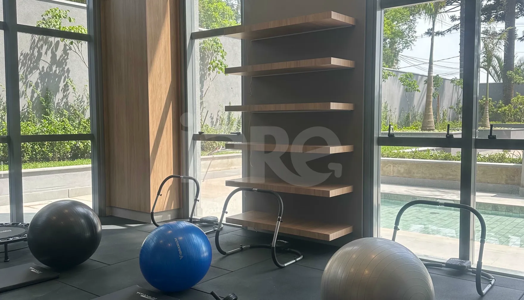 Chateau Latour - Apartamento com 141,06 m², em Seminário — foto 28