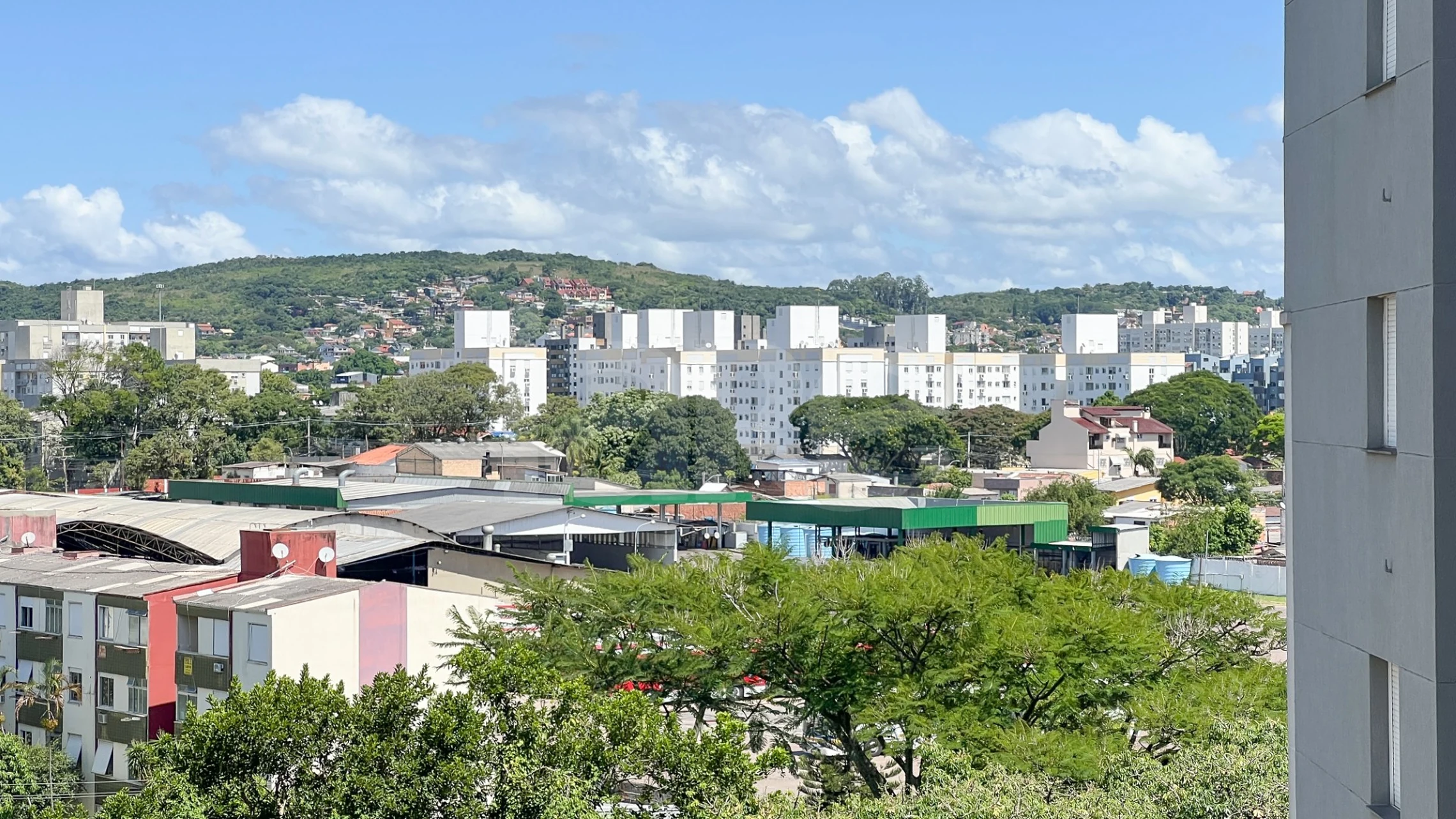 Edifício Plaza Cristal Apto 706B - Apartamento com 71,36 m², em Cavalhada — foto 33