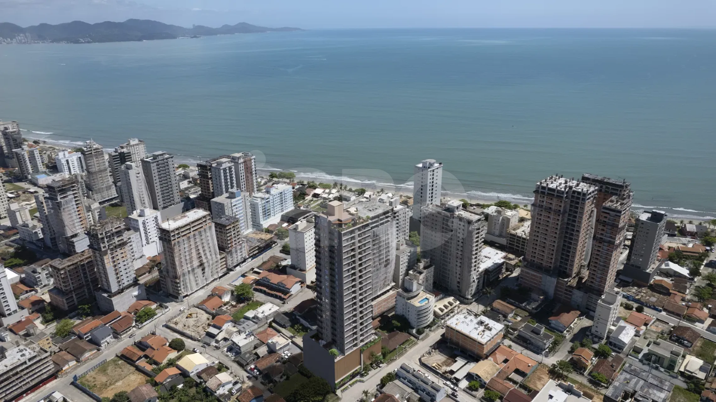 Tívoli - Apartamento com 120 m², em Balneário Perequê — foto 35
