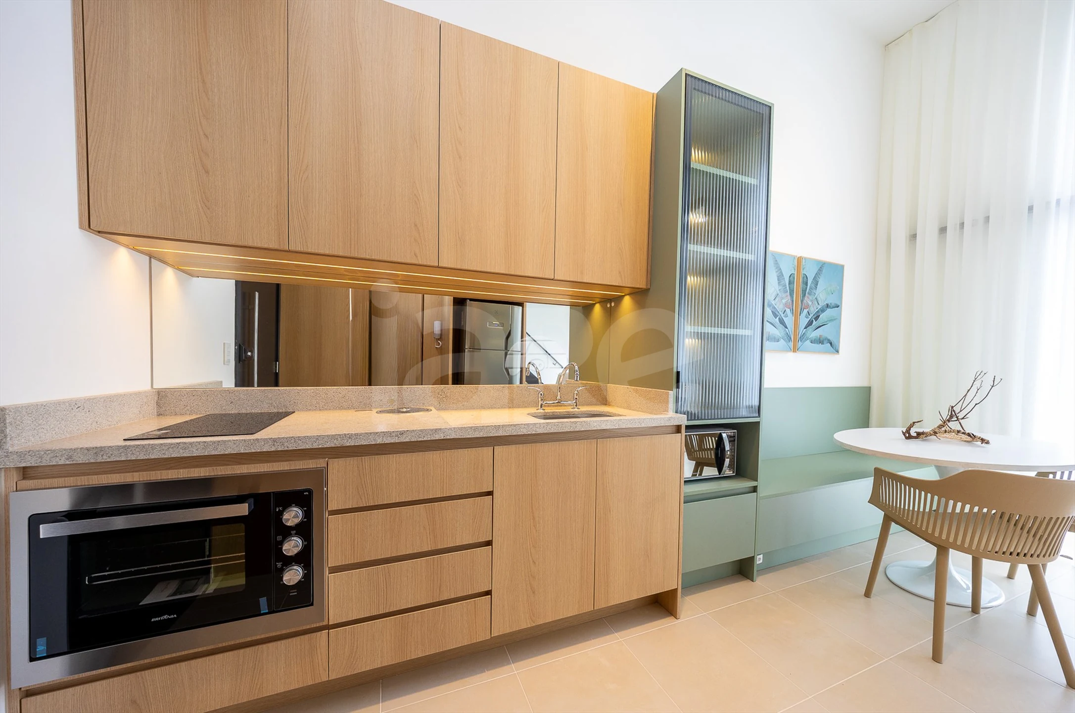 Ícone 1269 - Apartamento com 31,88 m², em Hugo Lange — foto 3