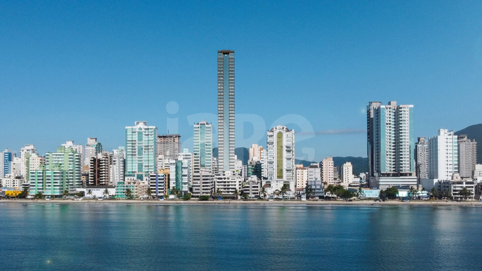Villa Maiorca - Apartamento com 374 m², em Meia Praia — foto 15