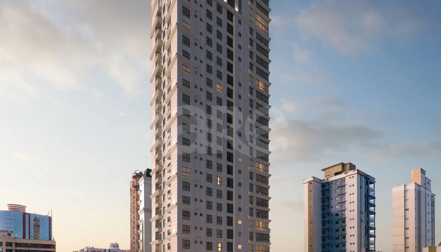 Bristol Residence - Apartamento com 230 m², em Meia Praia — foto 2