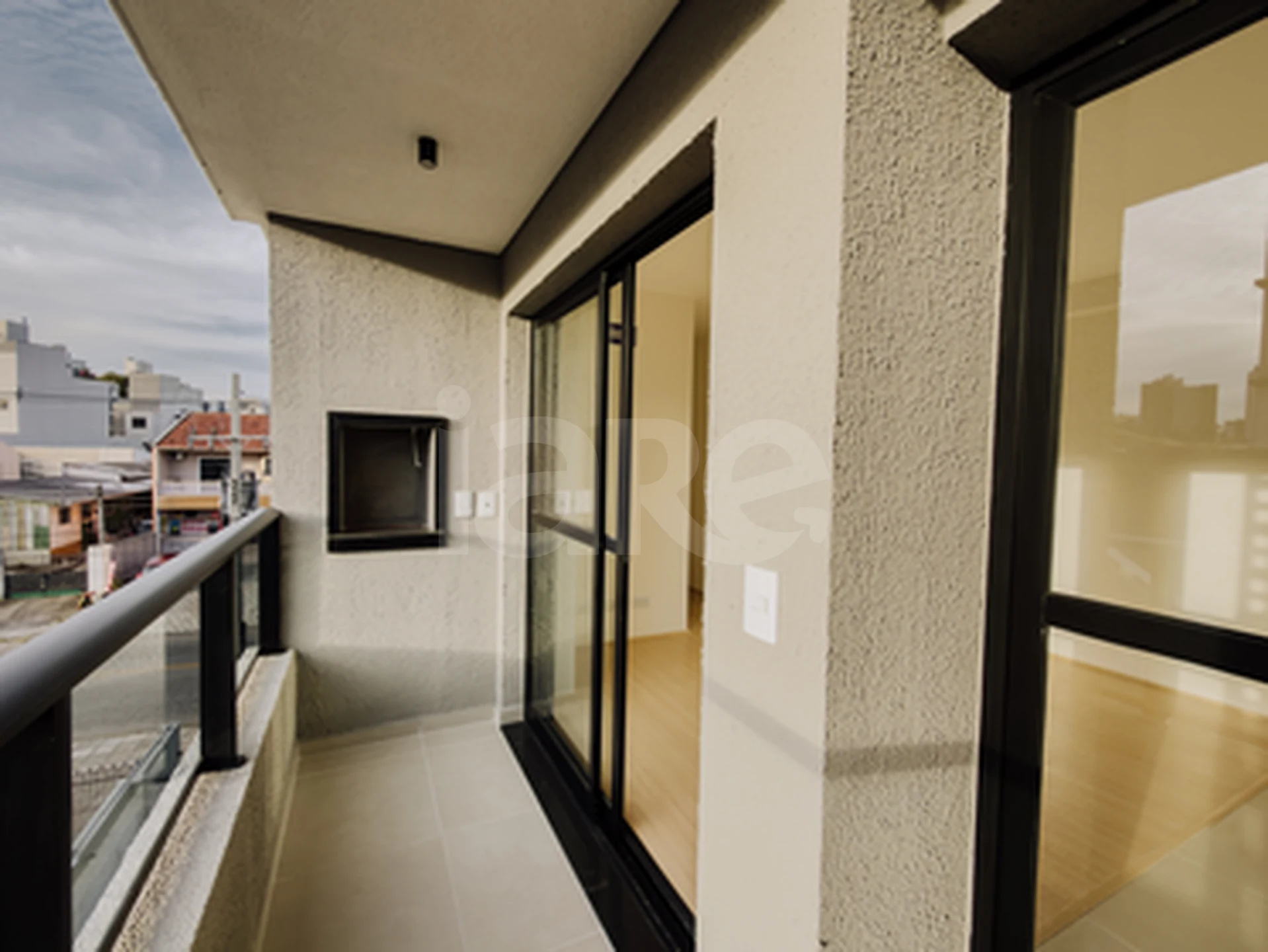 TJM 526 - Apartamento com 46,93 m², em Capão Raso — foto 2