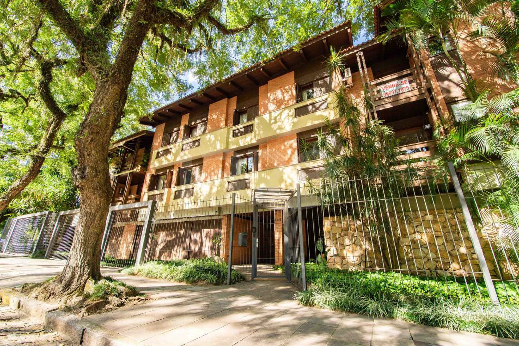 BVDMLL 225 Apto 301 - Apartamento com 274,8 m², em Bela Vista — foto 1