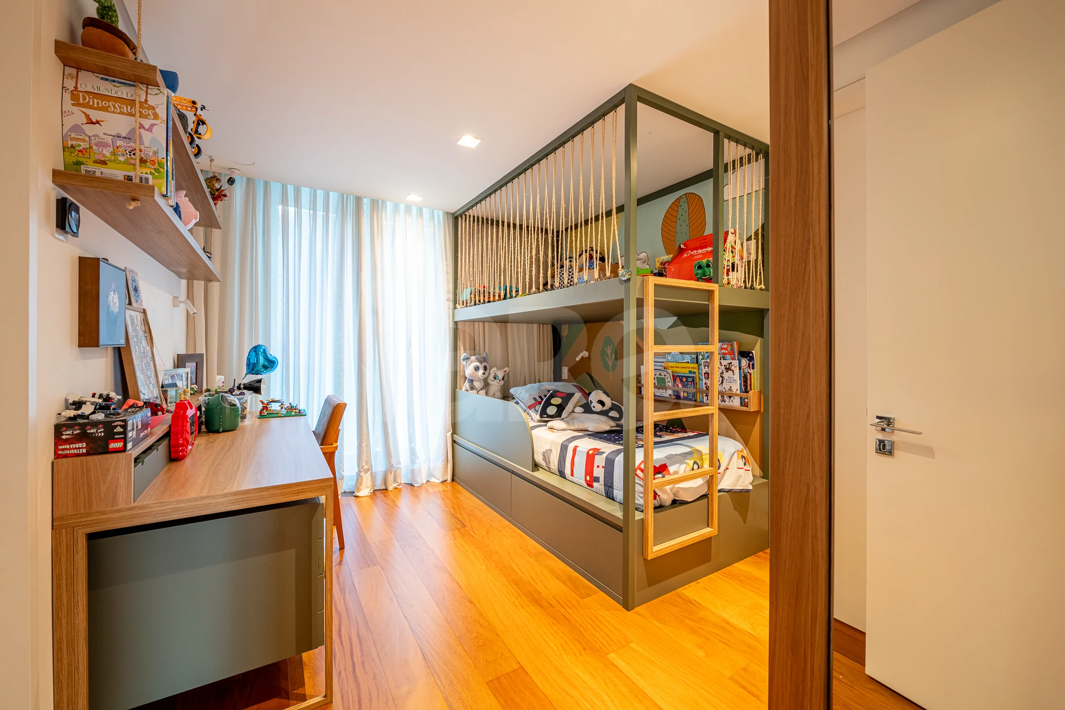 VARANDA Apto 35873 - Apartamento com 317,43 m², em Petrópolis — foto 23