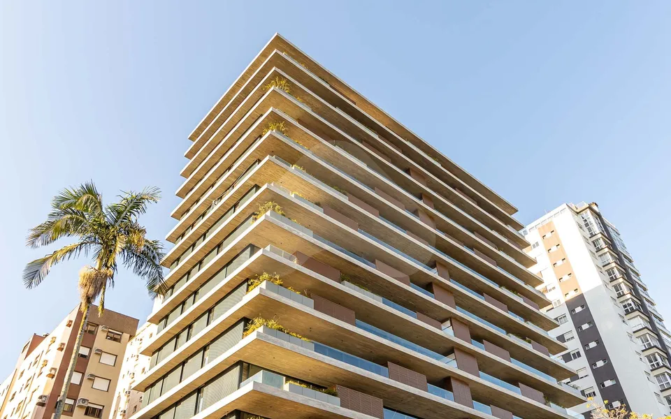 Varanda Apto ONE22448 - Apartamento com 317,43 m², em Petrópolis — foto 8