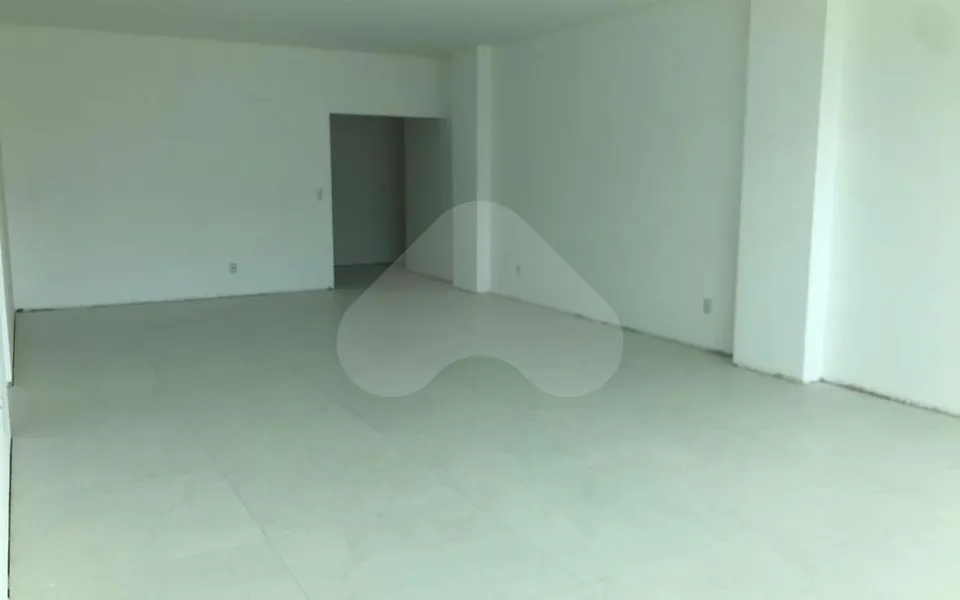 Residencial Helsinki - Apartamento com 193,38 m², em Meia Praia — foto 16