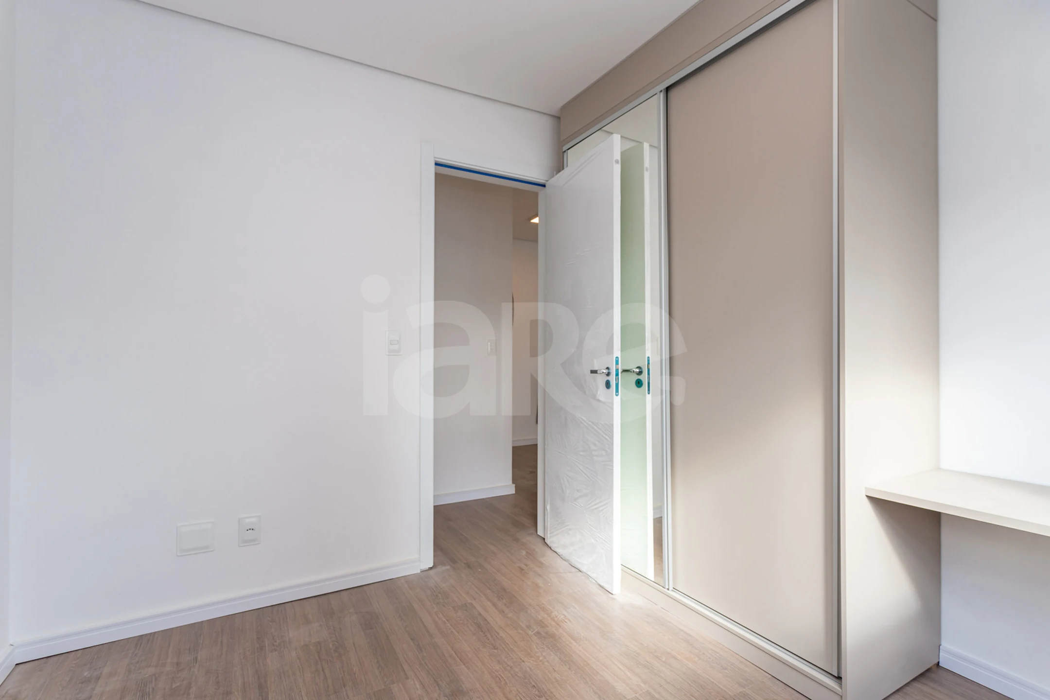 Ch421 Apto 38510 - Apartamento com 62 m², em Jardim Botânico — foto 12