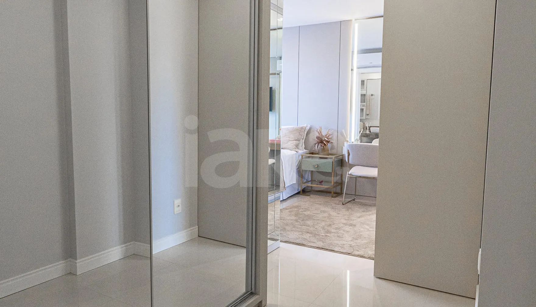 Maiara Martinello - Apartamento com 124,67 m², em Centro — foto 6