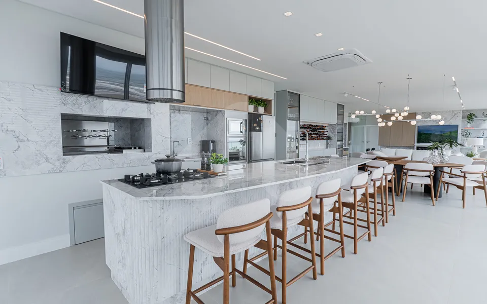 Joacir Martinello - Apartamento com 220,5 m², em Navegantes — foto 11