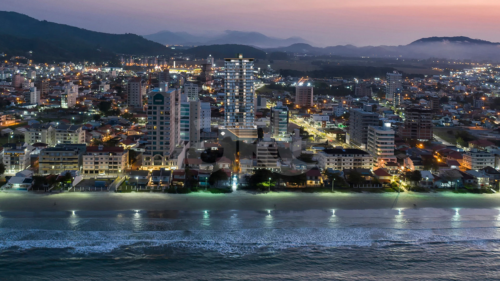 Diamond Hill Residence - Apartamento com 92,85 m², em Perequê — foto 15
