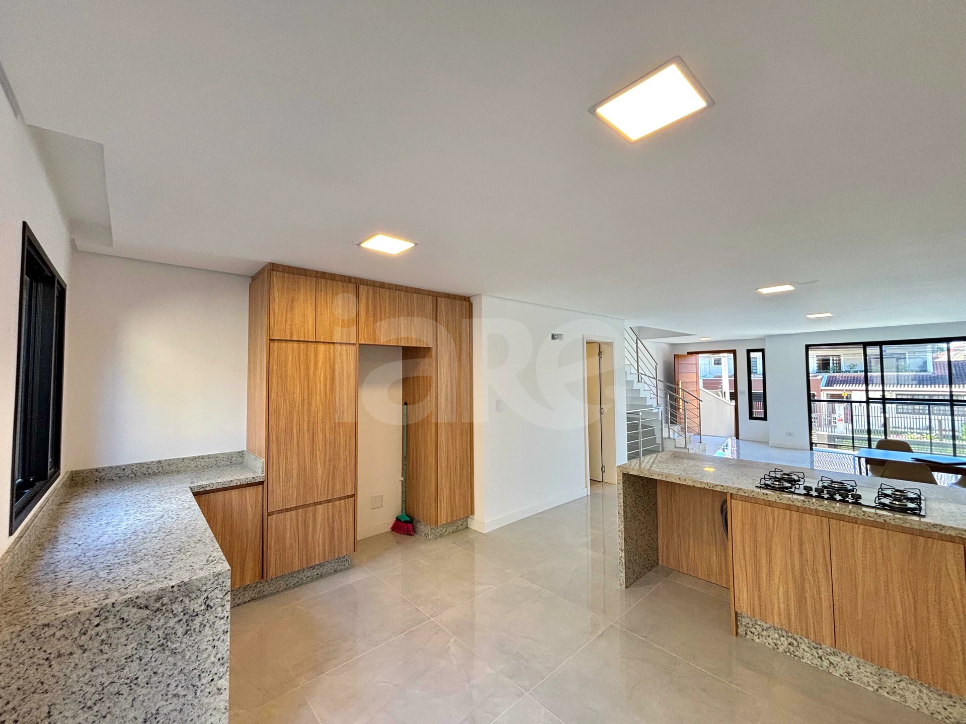 Monte Carlo - Casa com 268 m², em Tingui — foto 31
