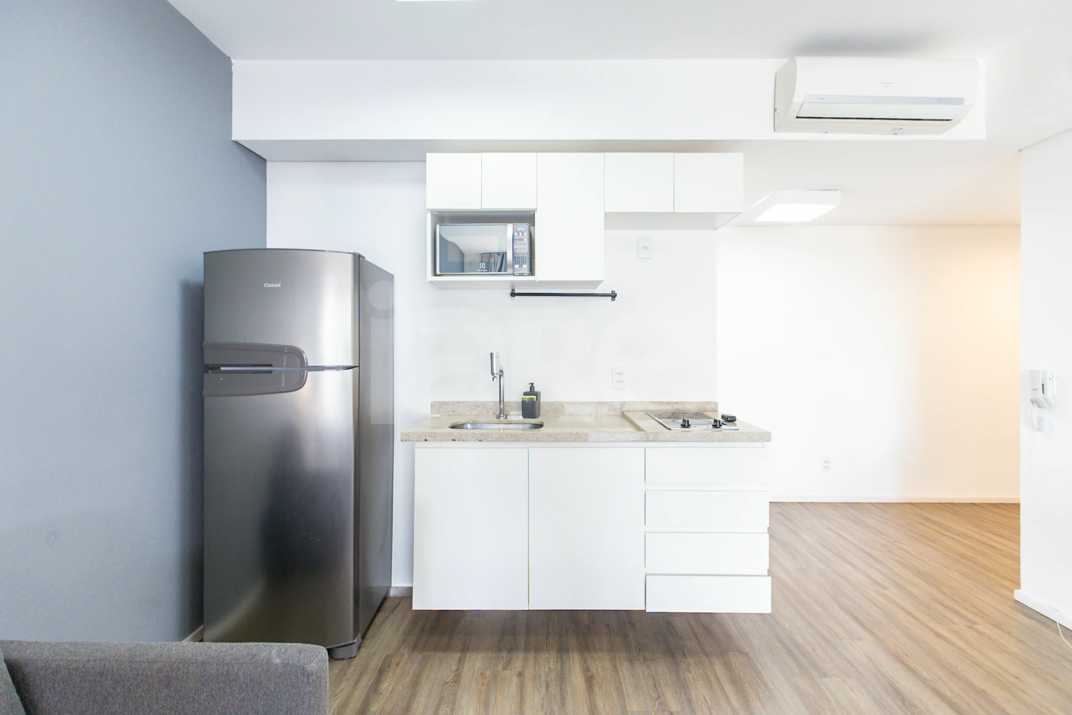 Setin Downtown Genebra - Apartamento com 49 m², em Centro — foto 5