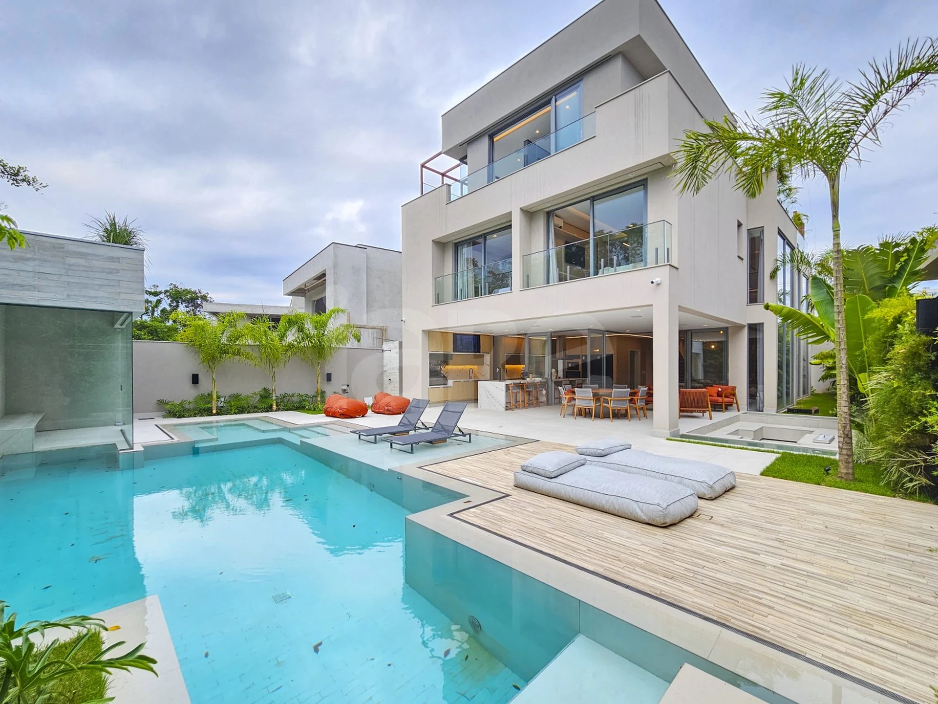 RSLAT 61 Casa 11 - Casa com 489,74 m², em Riviera — foto 46