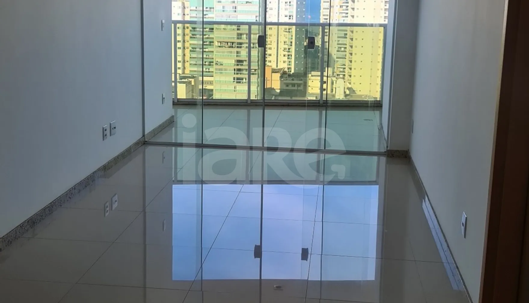Costa do Havaí - Apartamento com 63,64 m², em Itapuã — foto 2