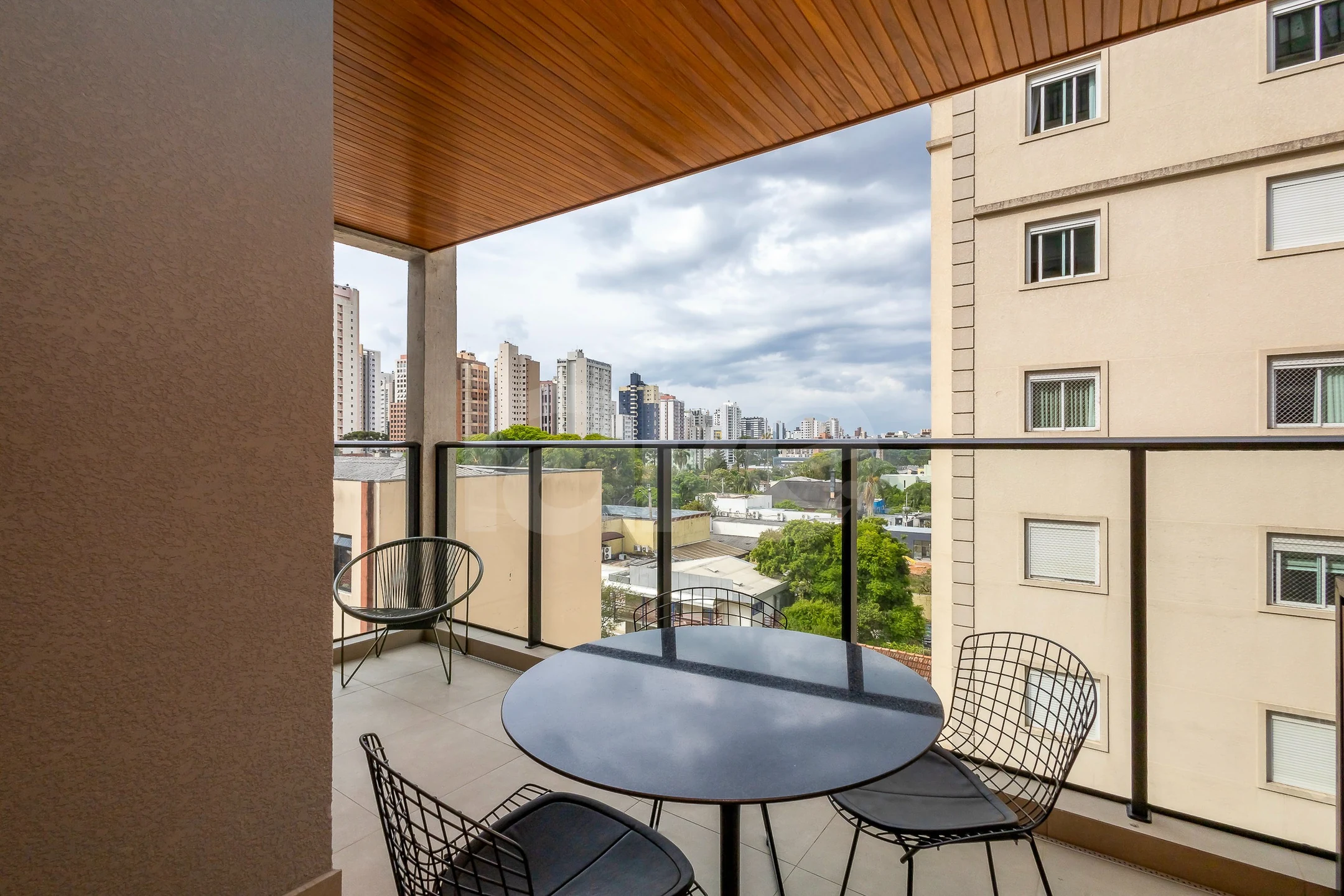 Luna Luz do Cabral - Garden com 94,43 m², em Cabral — foto 4