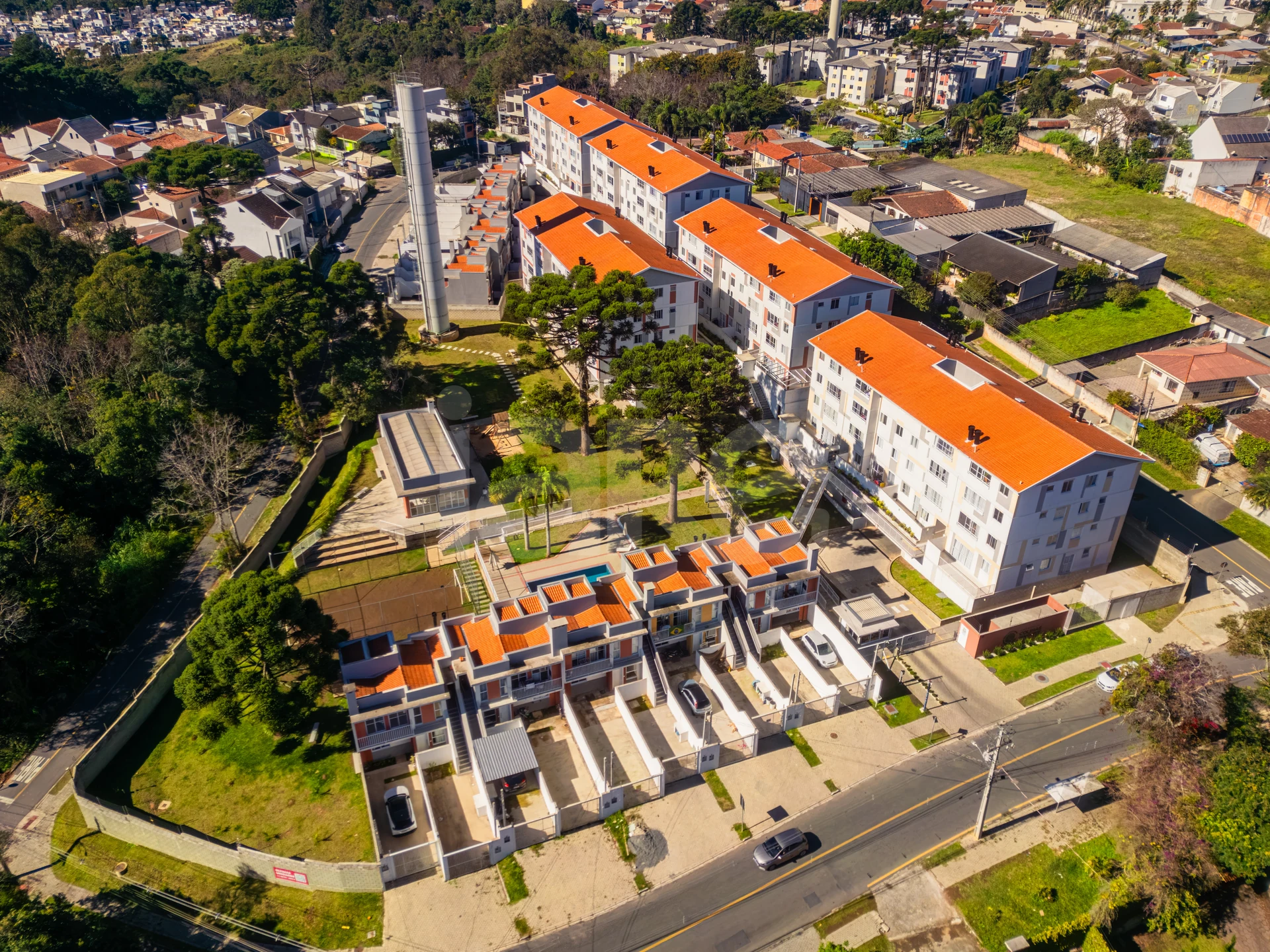 Condomínio Colinas do Norte - Apartamento com 48,06 m², em Santa Cândida — foto 1