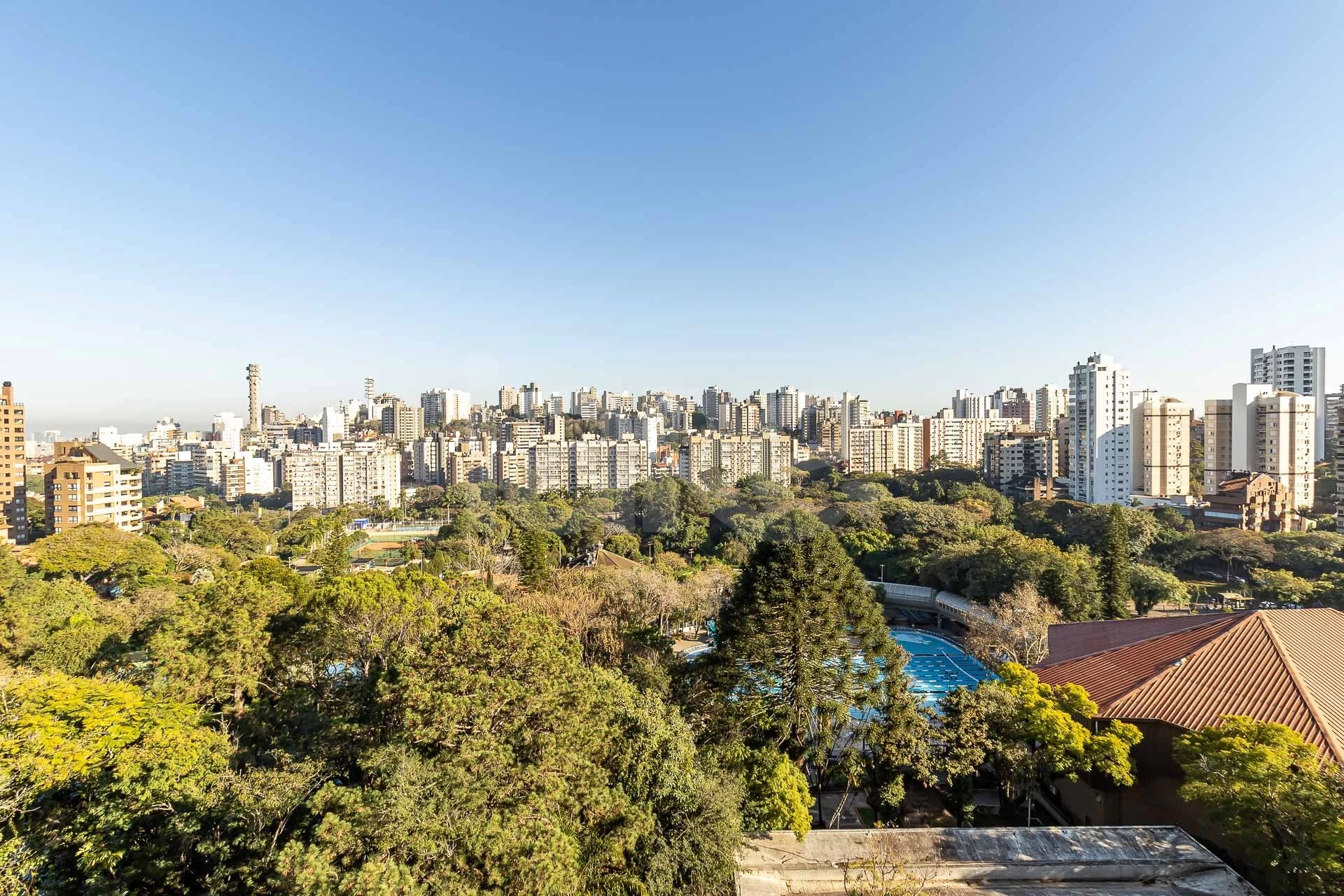Varanda Apto ONE22448 - Apartamento com 317,43 m², em Petrópolis — foto 17