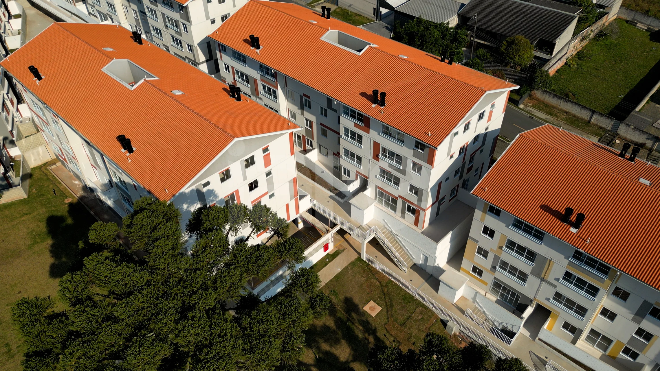 Condomínio Colinas do Norte - Apartamento com 48,06 m², em Santa Cândida — foto 21