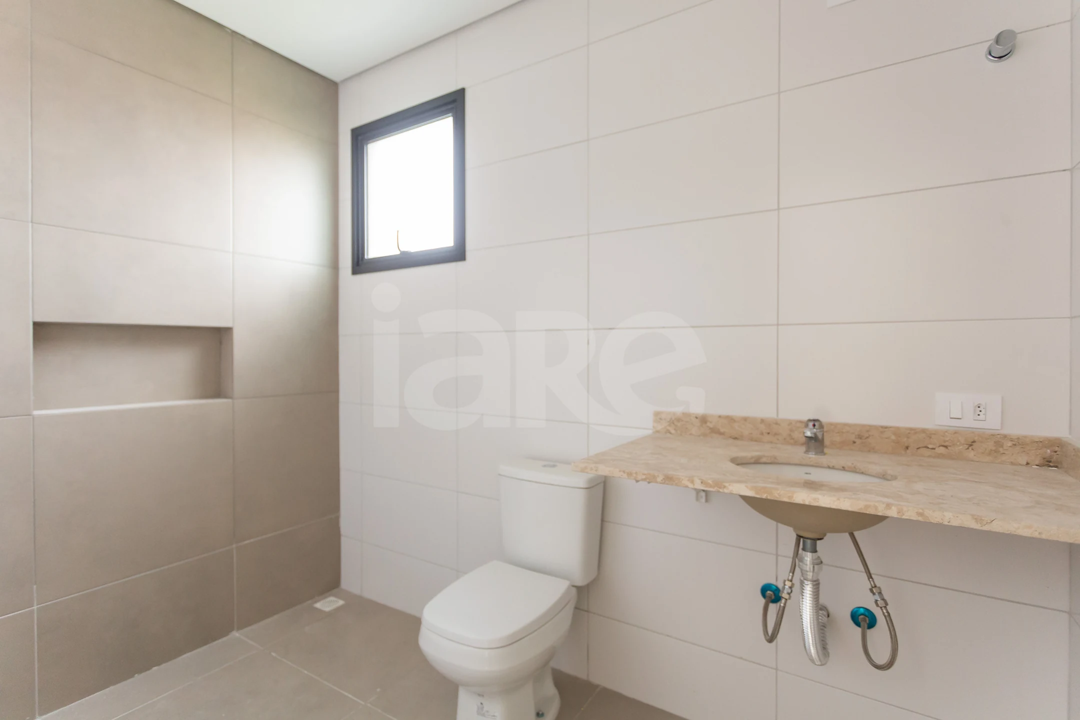 Monte Carlo - Casa com 268 m², em Tingui — foto 7