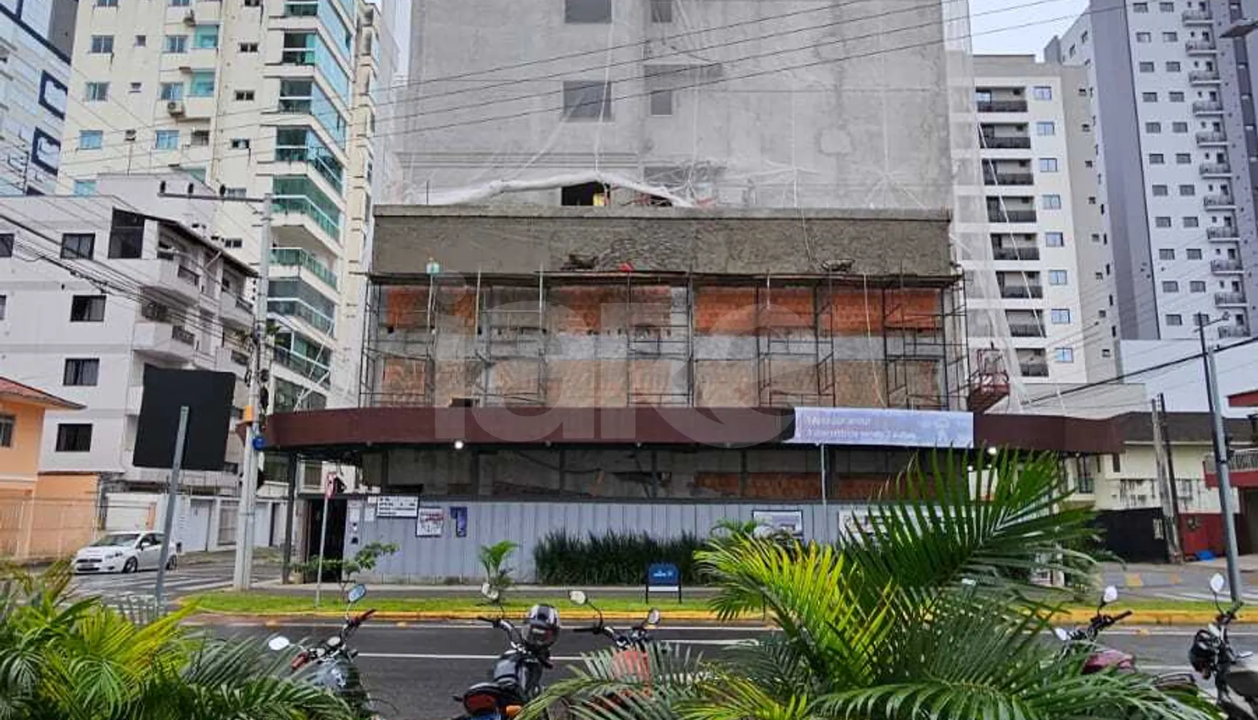 Cartago Residence - Apartamento com 87 m², em Meia Praia — foto 15