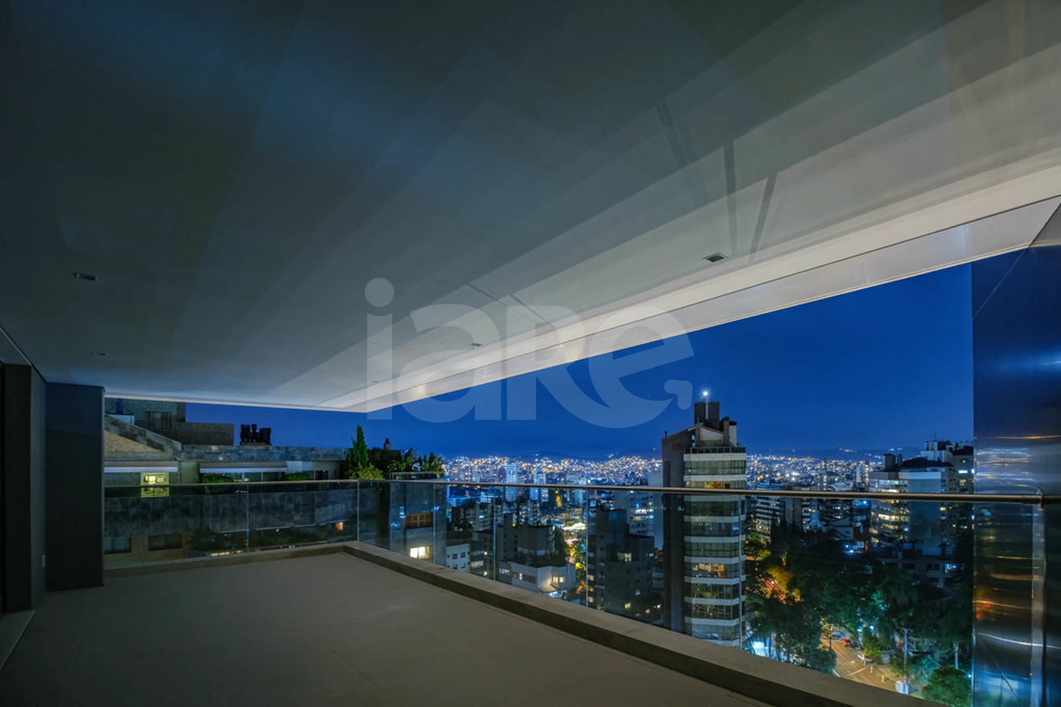 Voga - Apartamento com 509,68 m², em Bela Vista — foto 2