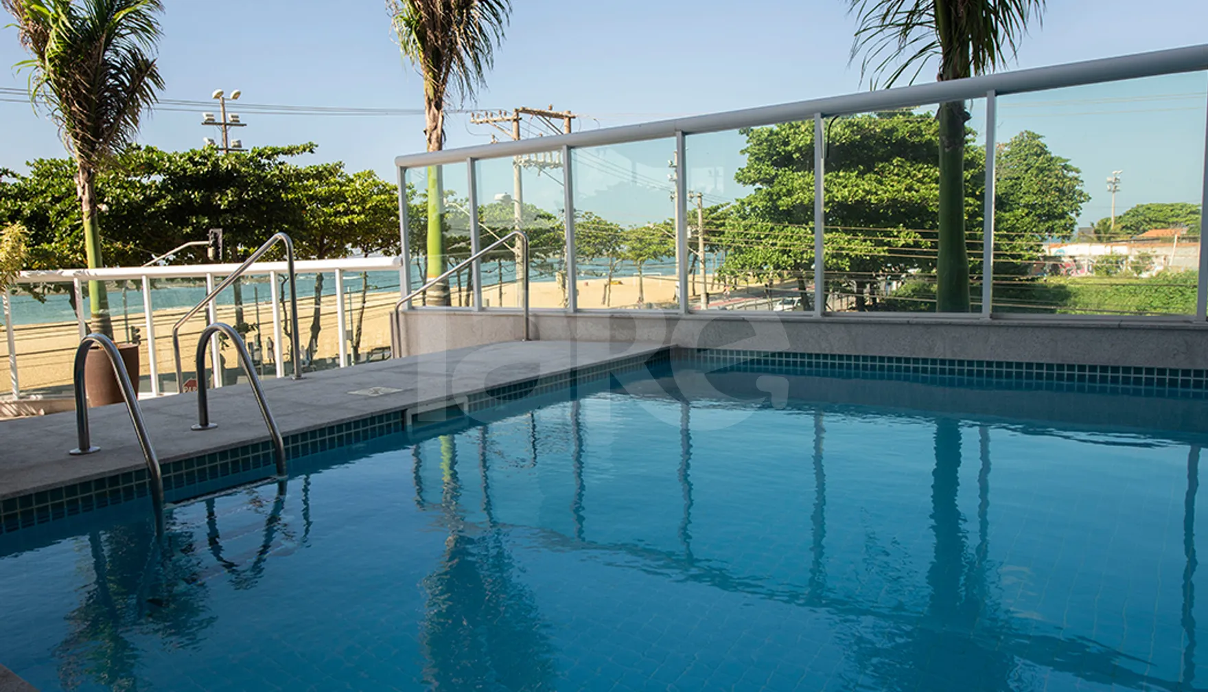 Marina Bay Residences - Apartamento com 240,1 m², em Itapuã — foto 25