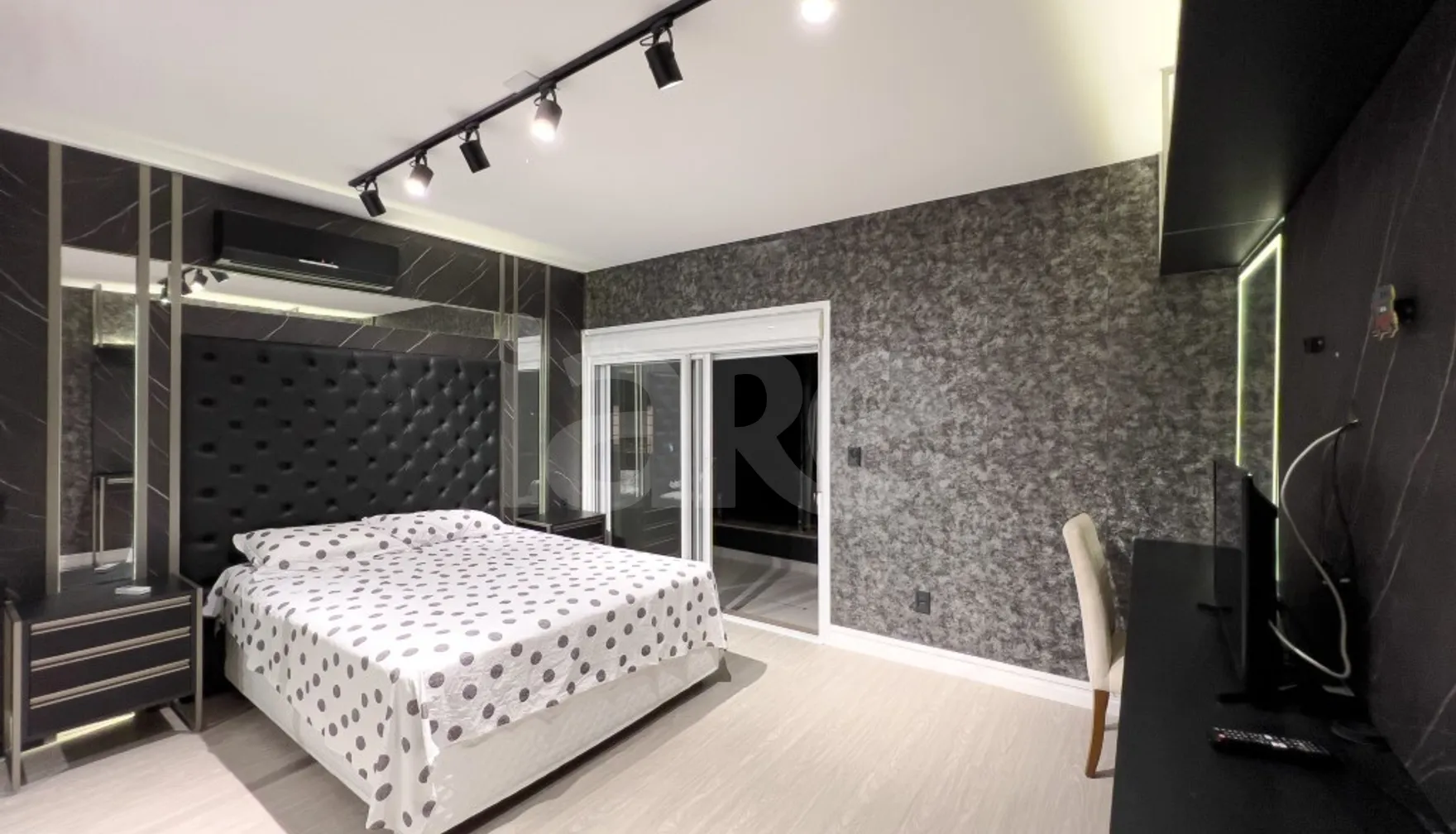 Condomínio Velas da Marina Terreno QR4L10 - Casa com 336 m², em Morada do Sol — foto 28