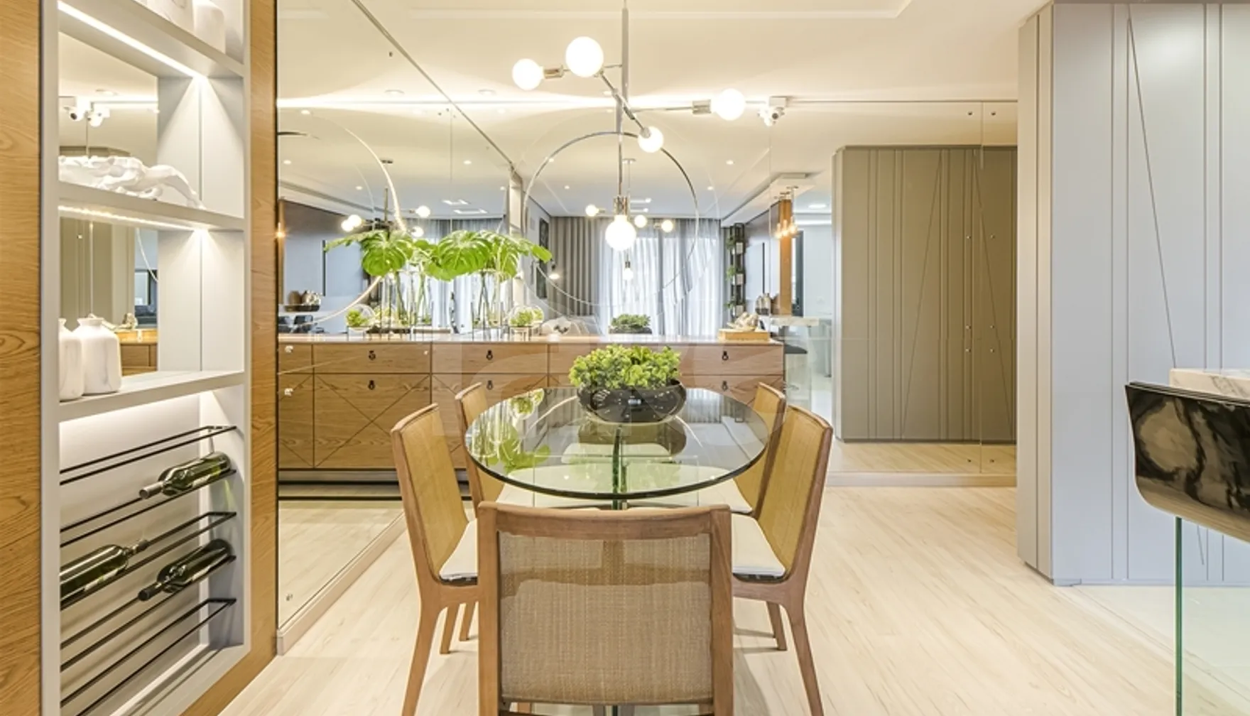 Terrasse Créatif Appartements - Apartamento com 94,34 m², em Água Verde — foto 2
